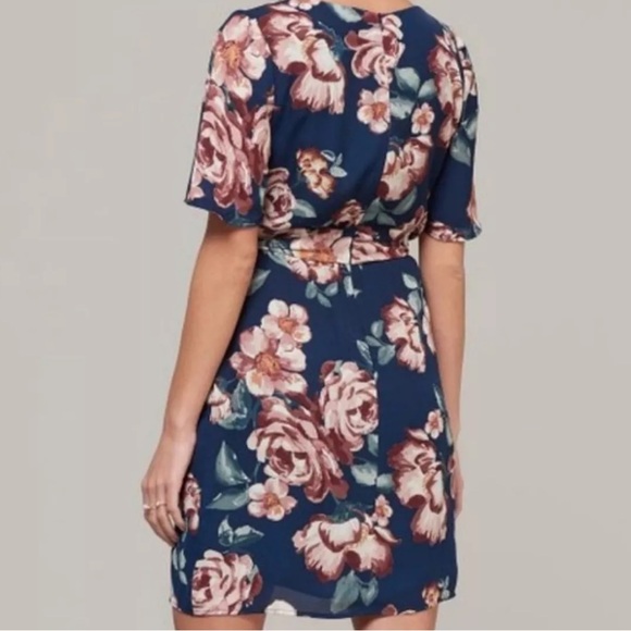 NWT Flutter Sleeve Shift Dress Blue Pink Floral Tie Waist - Picture 2 of 5